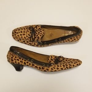 Eddie Bauer leopard leather kitten heels